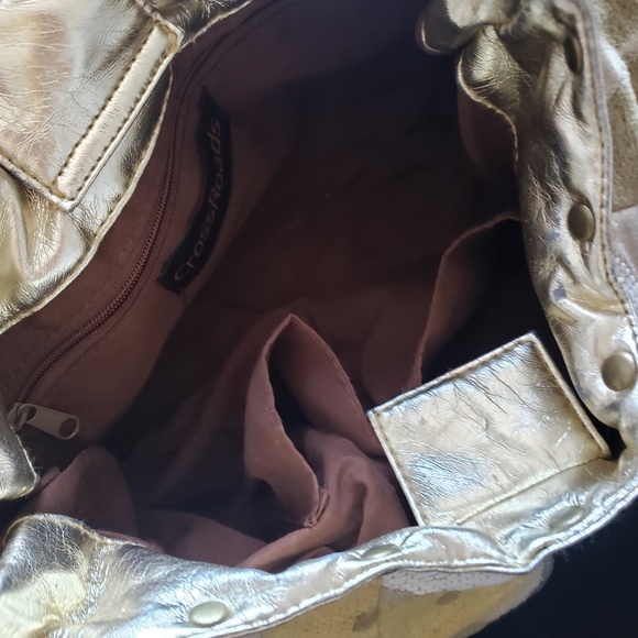 Golden Bag - Picture 3 of 4